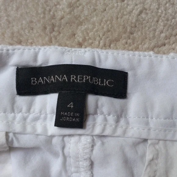 Mid Rise J Crew Shorts - Picture 4 of 8